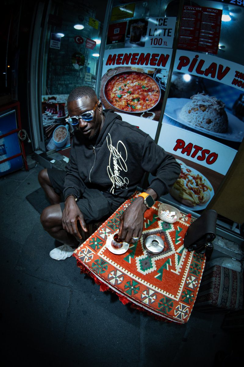 Signature Streetwear Outfit